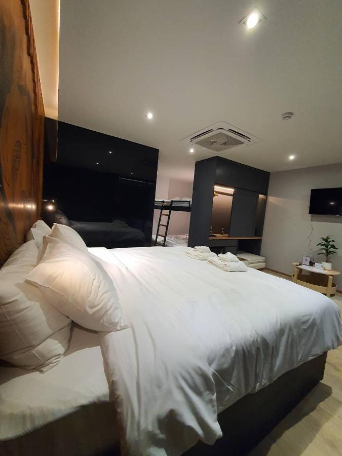 The Nhorm Hotel Ratchada Bangkok Exteriör bild