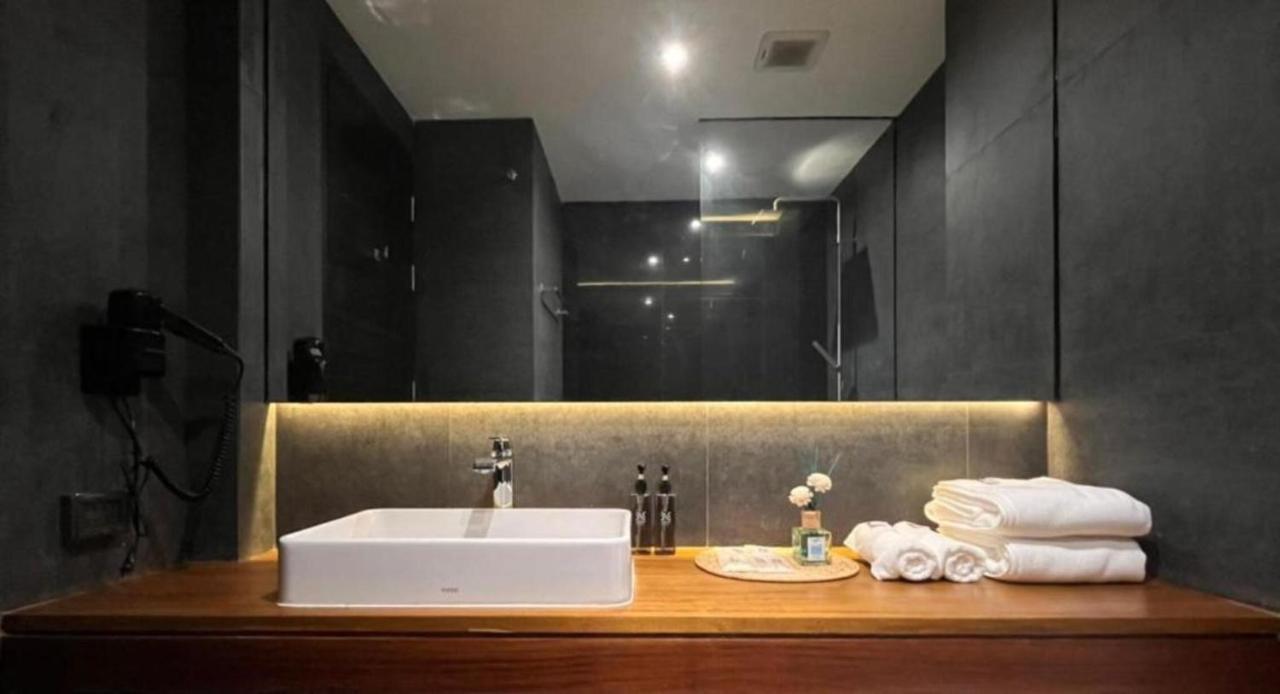The Nhorm Hotel Ratchada Bangkok Exteriör bild